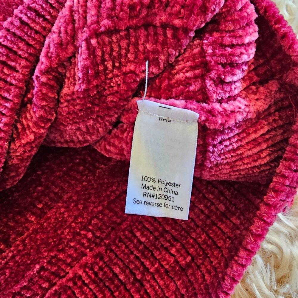 Cropped Sweater - Picture 5 of 6
